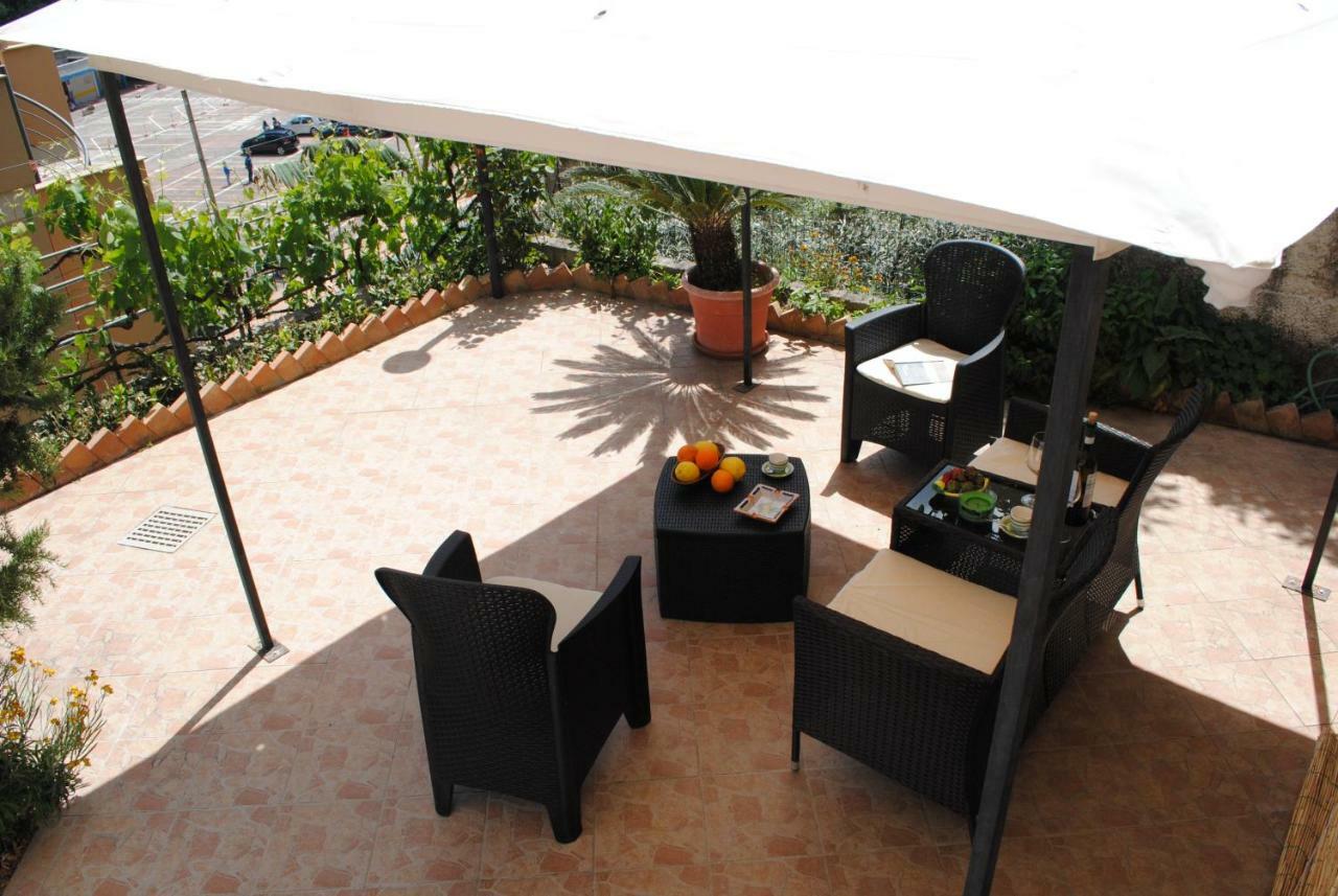 טאורמינה Il Rosmarino Apartment מראה חיצוני תמונה