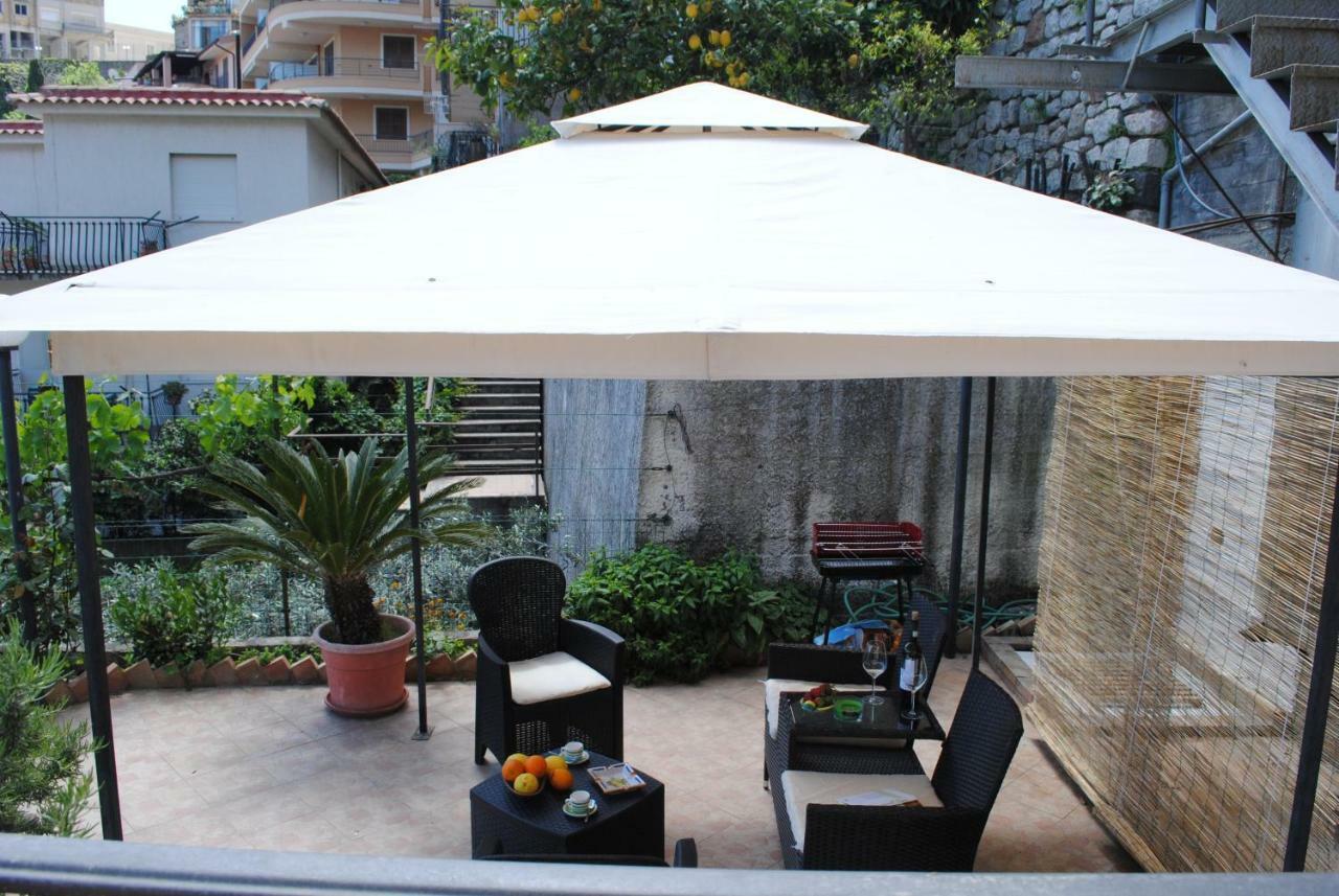 טאורמינה Il Rosmarino Apartment מראה חיצוני תמונה