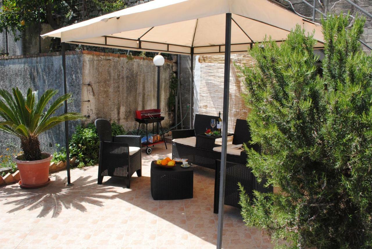 טאורמינה Il Rosmarino Apartment מראה חיצוני תמונה