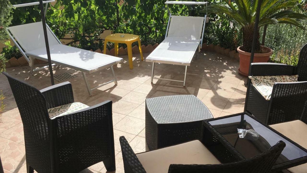 טאורמינה Il Rosmarino Apartment מראה חיצוני תמונה